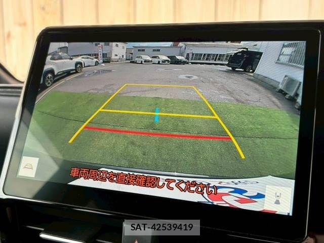 Toyota NOAH HYBRID 2023-01 6217788-5