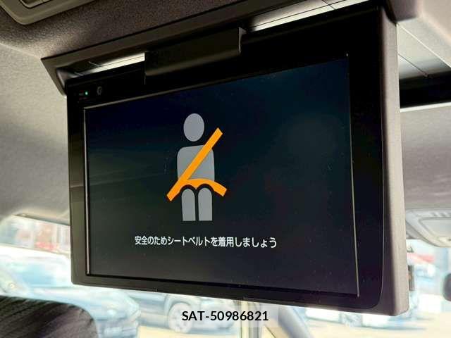 Toyota NOAH HYBRID 2019-01 6246331-1
