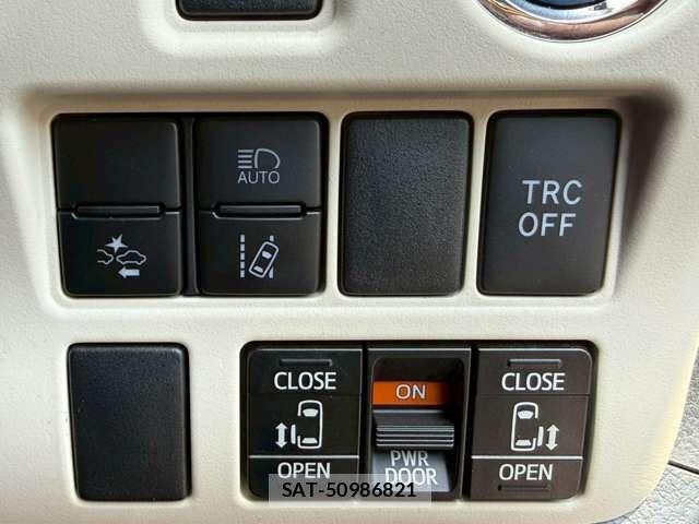 Toyota NOAH HYBRID 2019-01 6246331-4