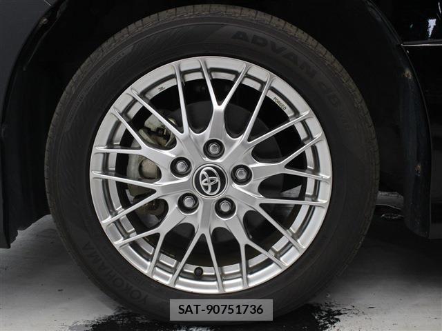 Toyota NOAH HYBRID 2020-09 6272483-21