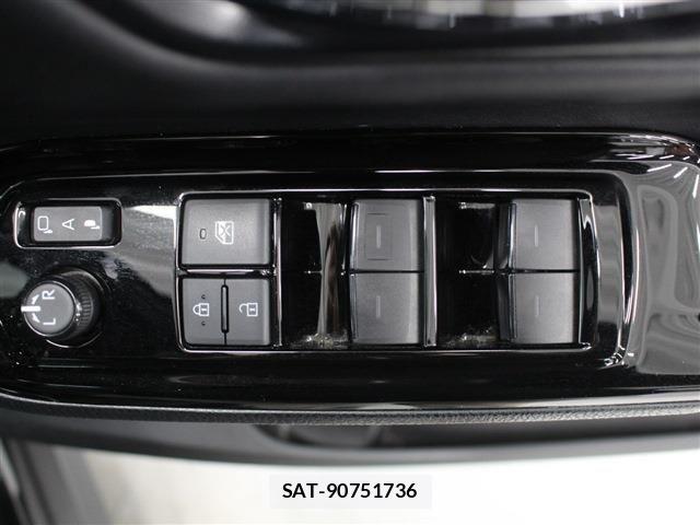 Toyota NOAH HYBRID 2020-09 6272483-27