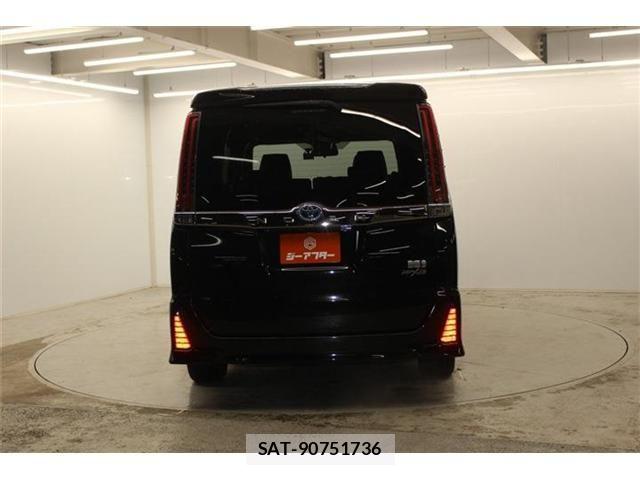 Toyota NOAH HYBRID 2020-09 6272483-5