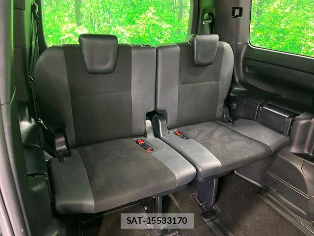 Toyota NOAH HYBRID 2019-08 6526988-11