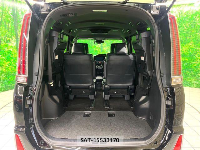Toyota NOAH HYBRID 2019-08 6526988-13