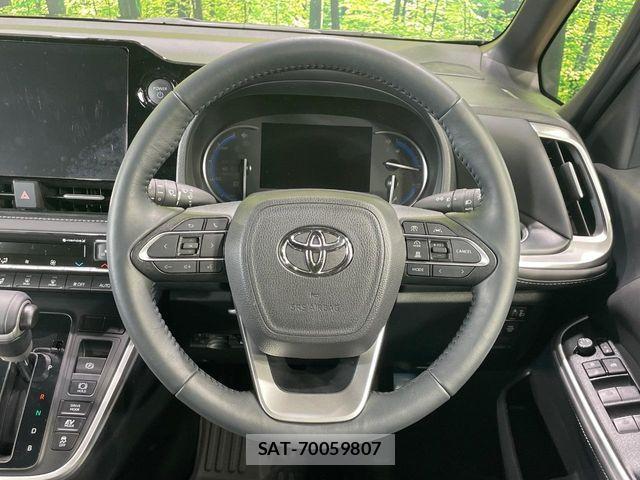 Toyota NOAH HYBRID 2025-08 6613784-10