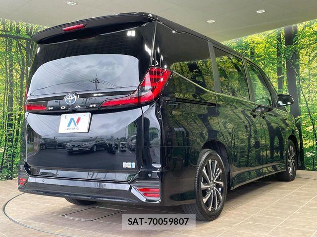 Toyota NOAH HYBRID 2025-08 6613784-16