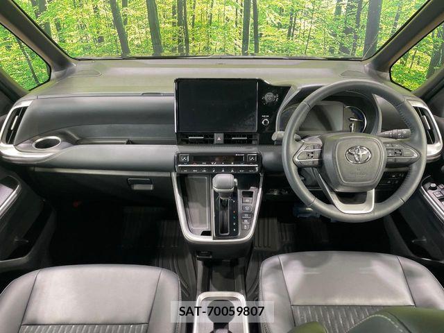 Toyota NOAH HYBRID 2025-08 6613784-1