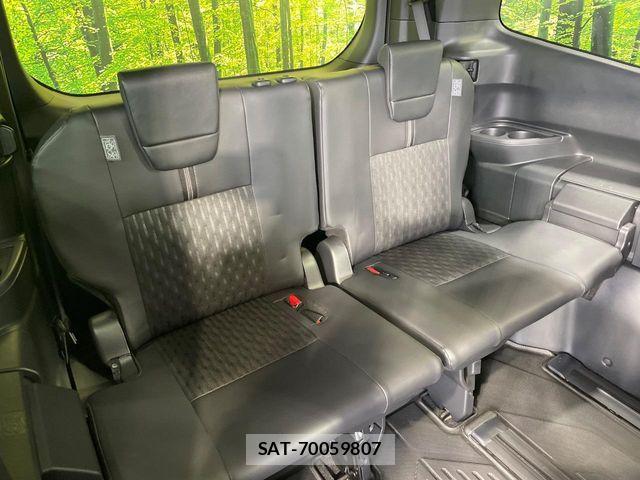 Toyota NOAH HYBRID 2025-08 6613784-8