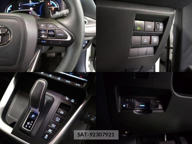 Toyota NOAH HYBRID 2023-07 6642093-4
