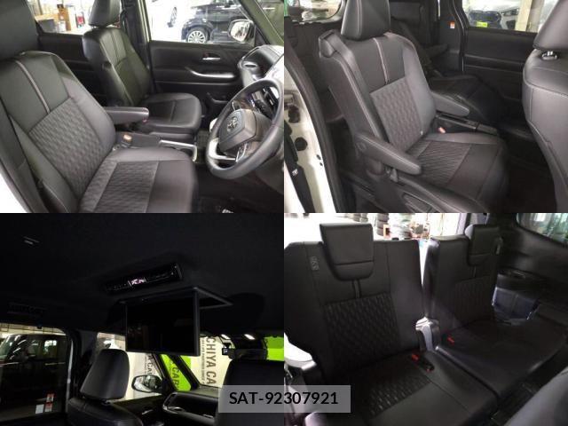 Toyota NOAH HYBRID 2023-07 6642093-6