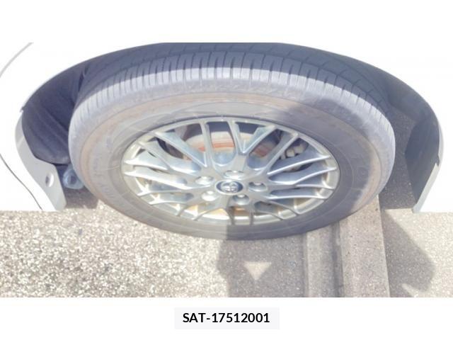 Toyota NOAH HYBRID 2017-12 6672959-6