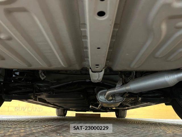 Toyota NOAH HYBRID 2016-11 6672960-18