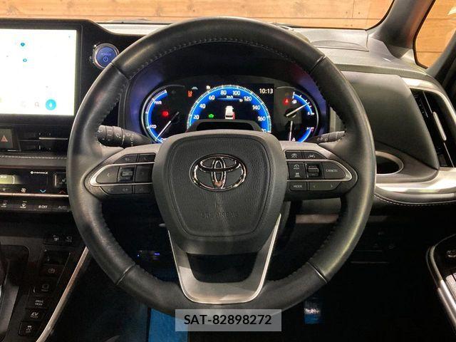 Toyota NOAH HYBRID 2023-03 6677230-11