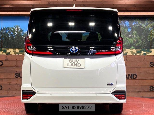 Toyota NOAH HYBRID 2023-03 6677230-15