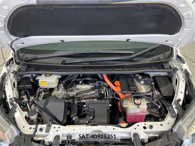 Toyota NOAH HYBRID 2017-06 6677241-18