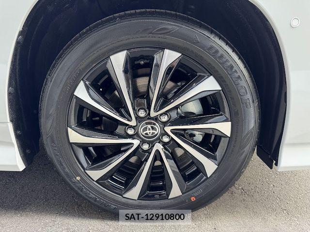 Toyota NOAH HYBRID 2026-03 6677227-29