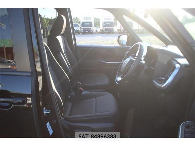 Toyota NOAH HYBRID 2023-11 6683938-20