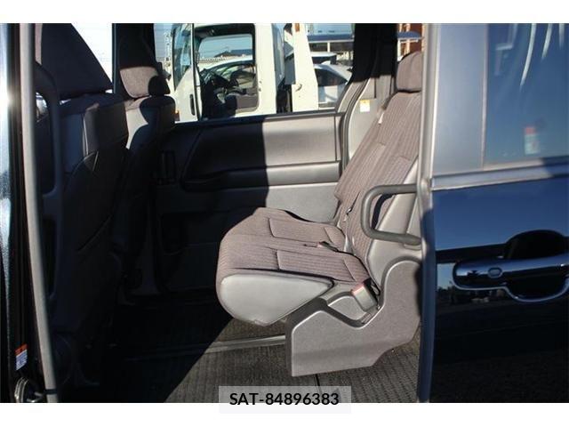 Toyota NOAH HYBRID 2023-11 6683938-26