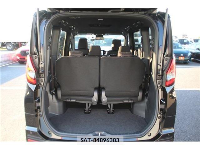 Toyota NOAH HYBRID 2023-11 6683938-28