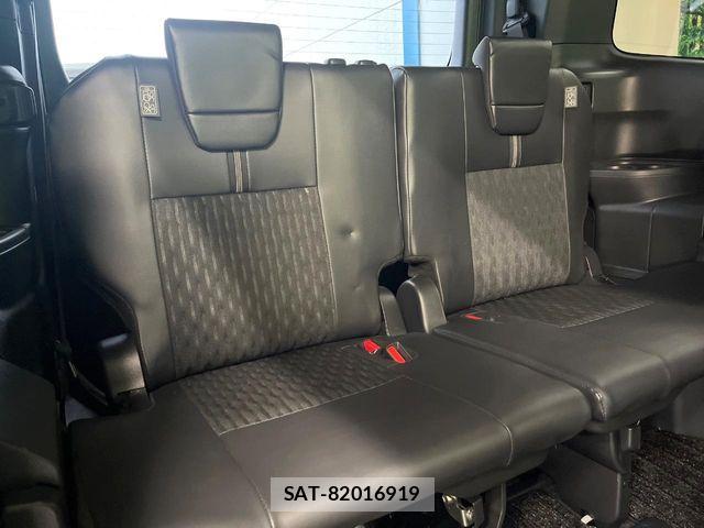 Toyota NOAH HYBRID 2023-09 6683936-9