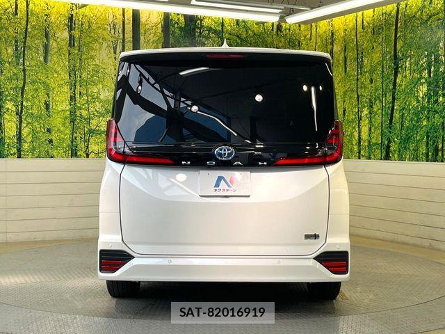 Toyota NOAH HYBRID 2023-09 6683936-15