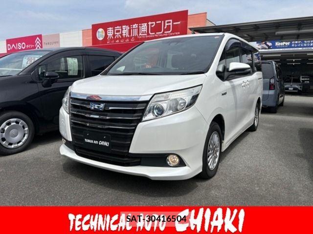 Toyota NOAH HYBRID 2016-07 6691145-0