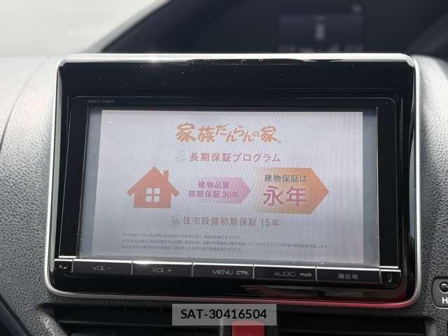 Toyota NOAH HYBRID 2016-07 6691145-16