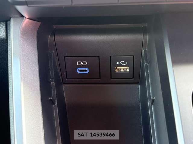 Toyota NOAH HYBRID 2026-04 6716905-17