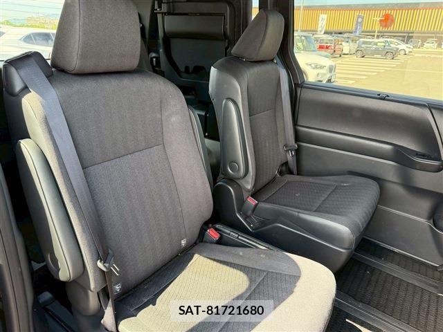 Toyota NOAH HYBRID 2025-01 6716916-15