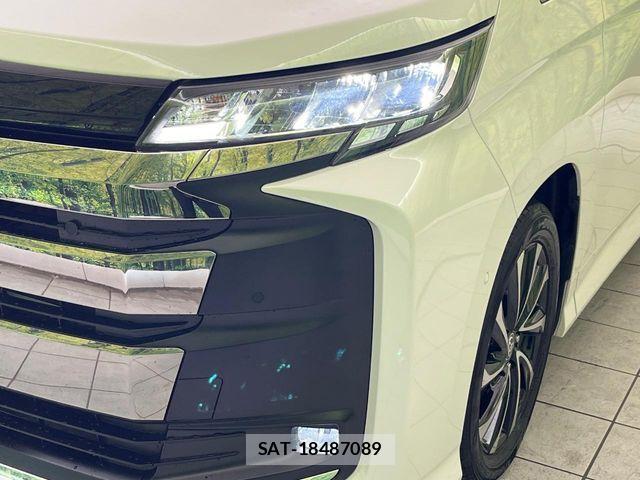 Toyota NOAH HYBRID 2023-05 6752669-12