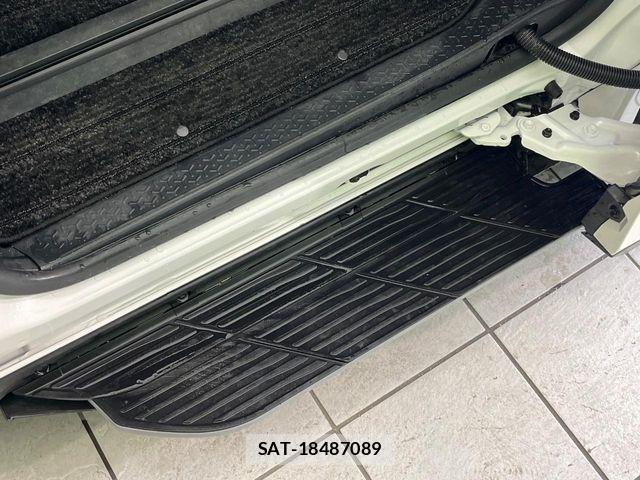 Toyota NOAH HYBRID 2023-05 6752669-6