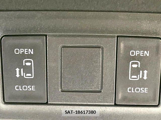 Toyota NOAH HYBRID 2025-03 6752677-3
