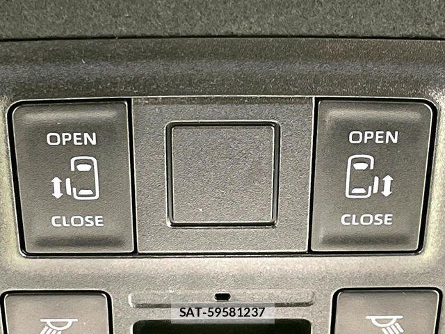Toyota NOAH HYBRID 2023-06 6791336-4