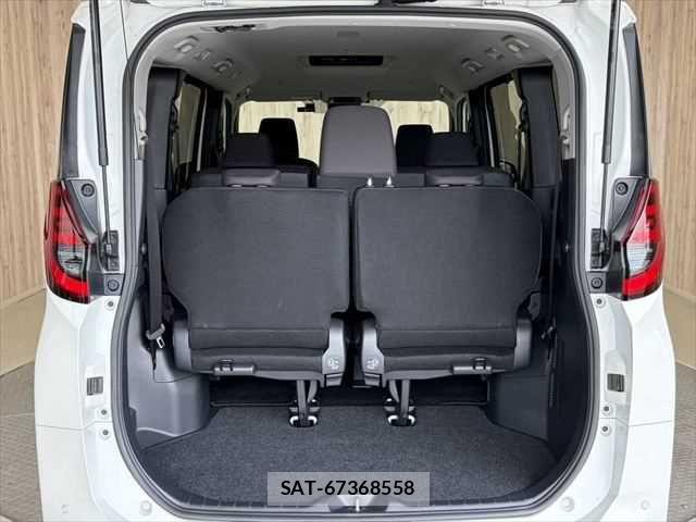 Toyota NOAH HYBRID 2022-03 6791353-10