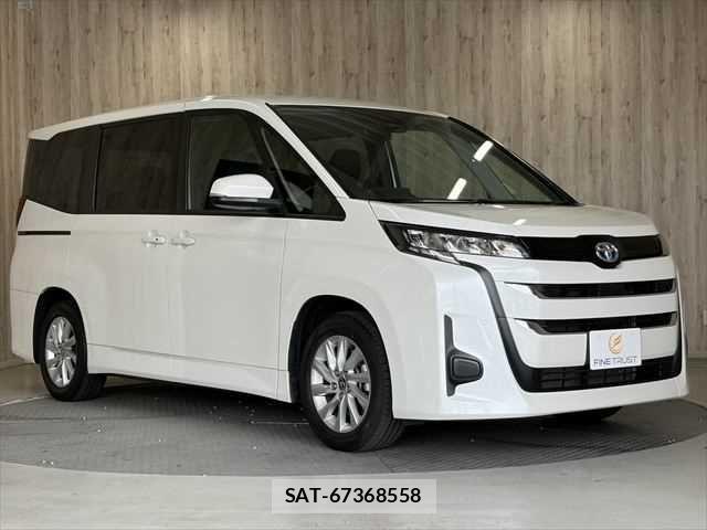 Toyota NOAH HYBRID 2022-03 6791353-15