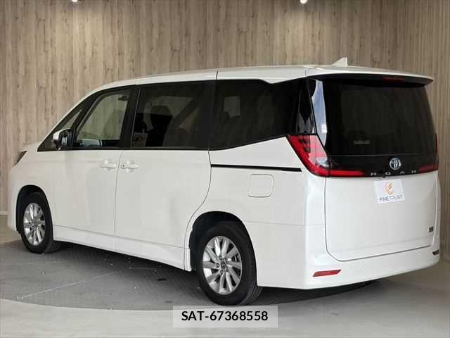 Toyota NOAH HYBRID 2022-03 6791353-19
