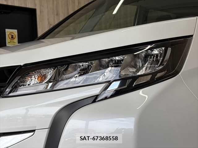 Toyota NOAH HYBRID 2022-03 6791353-22