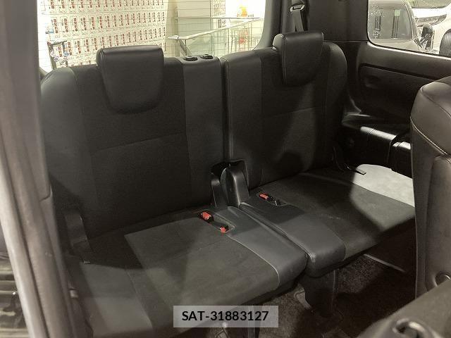 Toyota NOAH HYBRID 2017-12 6791354-25