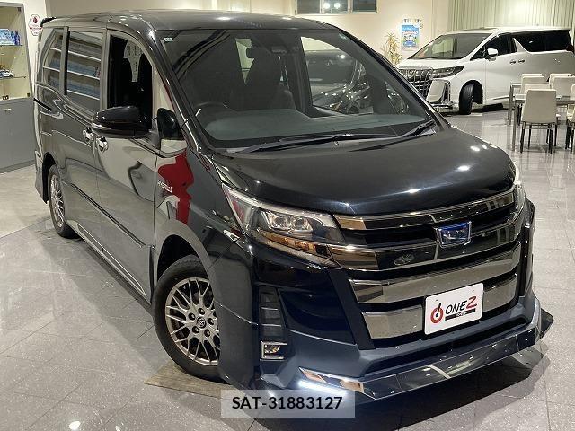 Toyota NOAH HYBRID 2017-12 6791354-2