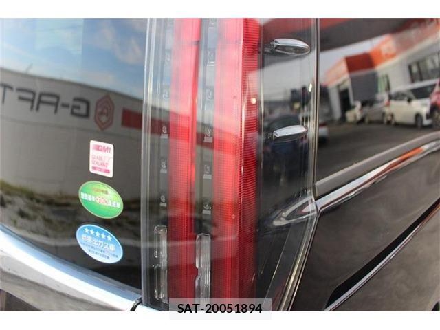 Toyota NOAH HYBRID 2020-10 6791361-21