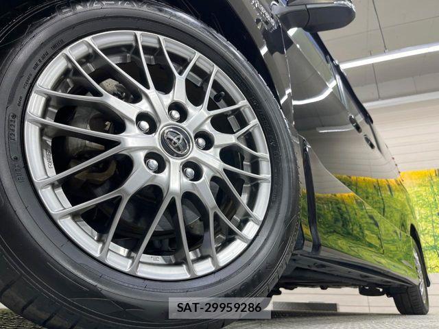 Toyota NOAH HYBRID 2016-02 6791366-13