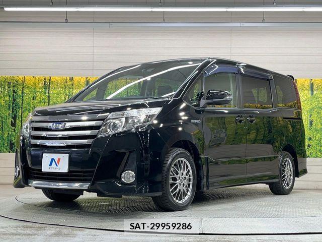 Toyota NOAH HYBRID 2016-02 6791366-16