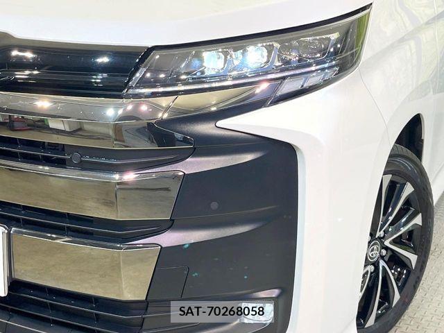 Toyota NOAH HYBRID 2023-05 6791341-12