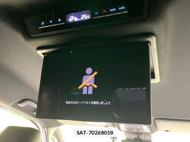 Toyota NOAH HYBRID 2023-05 6791341-2