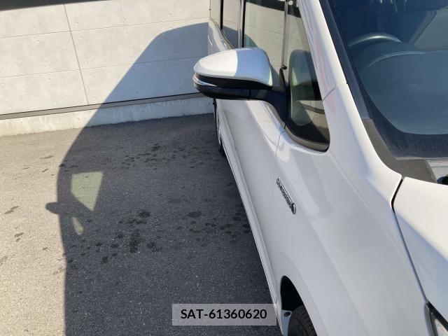 Toyota NOAH HYBRID 2016-12 6791359-11