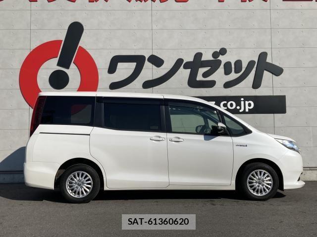 Toyota NOAH HYBRID 2016-12 6791359-18