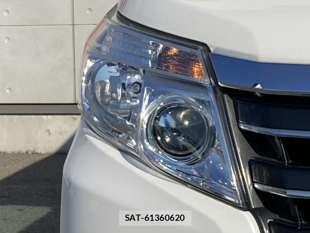 Toyota NOAH HYBRID 2016-12 6791359-6