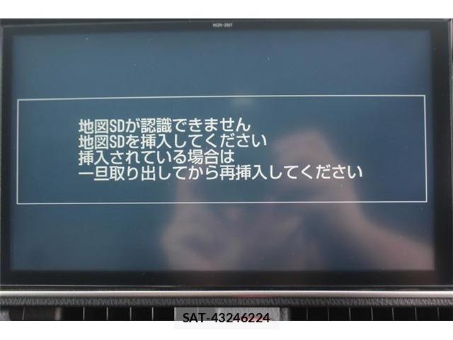 Toyota NOAH HYBRID 2018-07 6791363-1