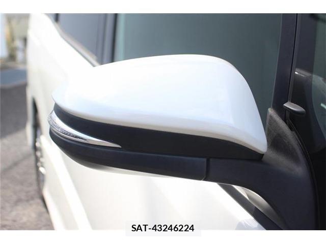 Toyota NOAH HYBRID 2018-07 6791363-19