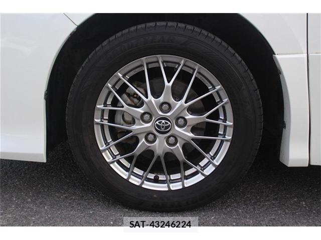 Toyota NOAH HYBRID 2018-07 6791363-26
